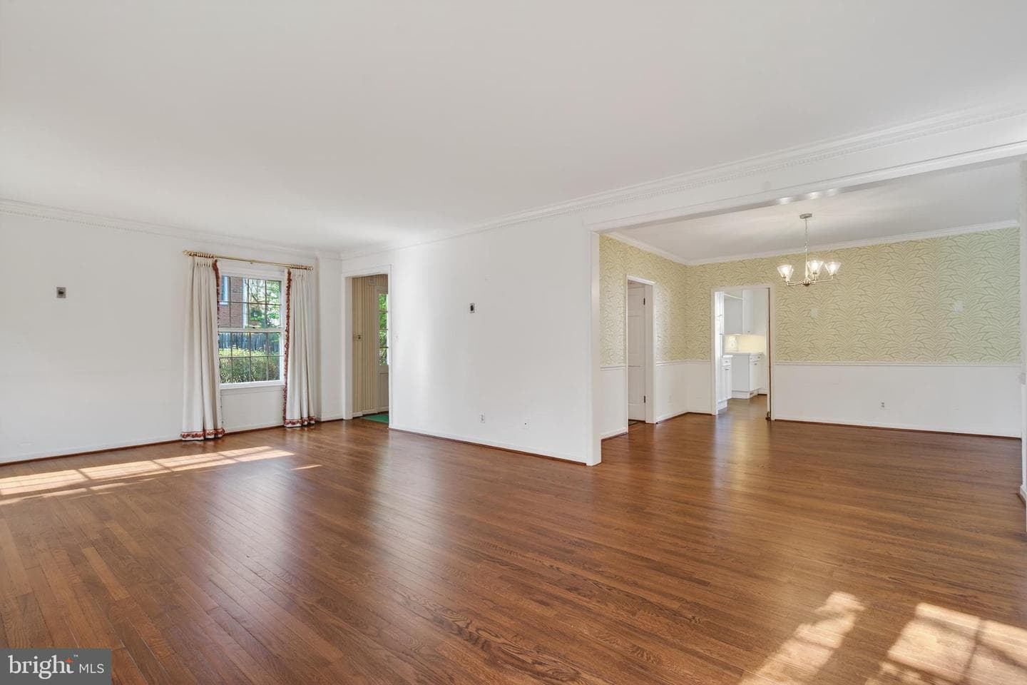 3512 Hamlet Place photo 12