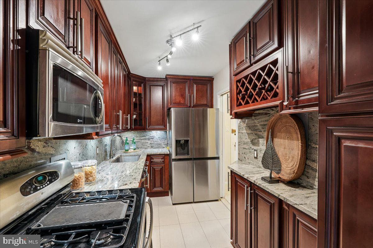 5500 Friendship Boulevard #1226n photo 5