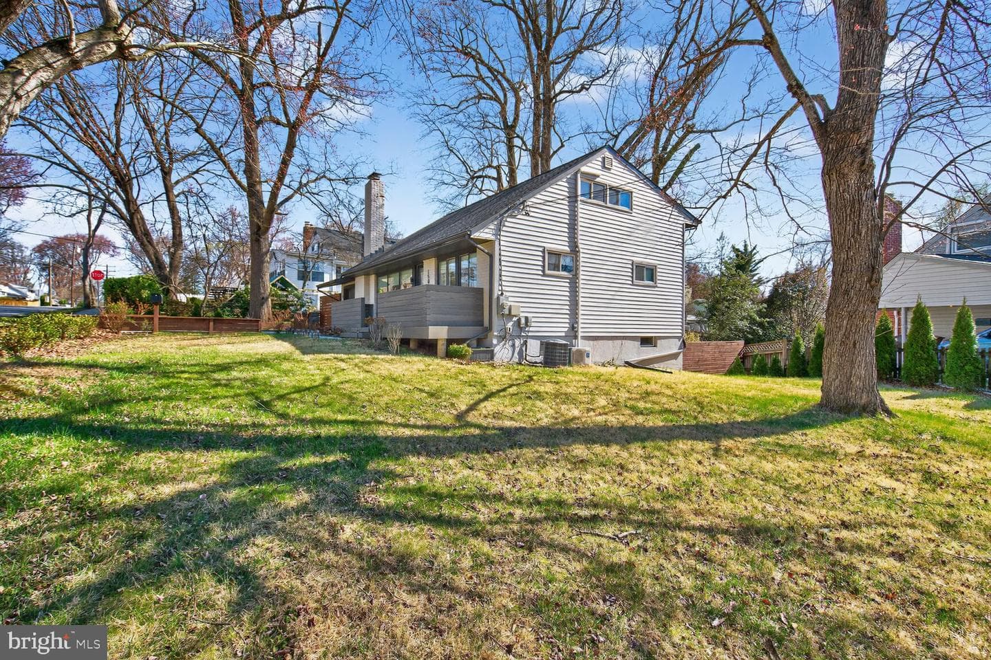1501 Bradley Avenue photo 29