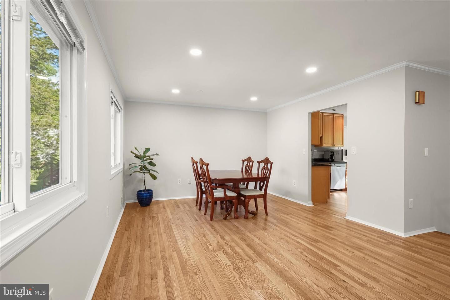 625 Watts Branch Parkway photo 10