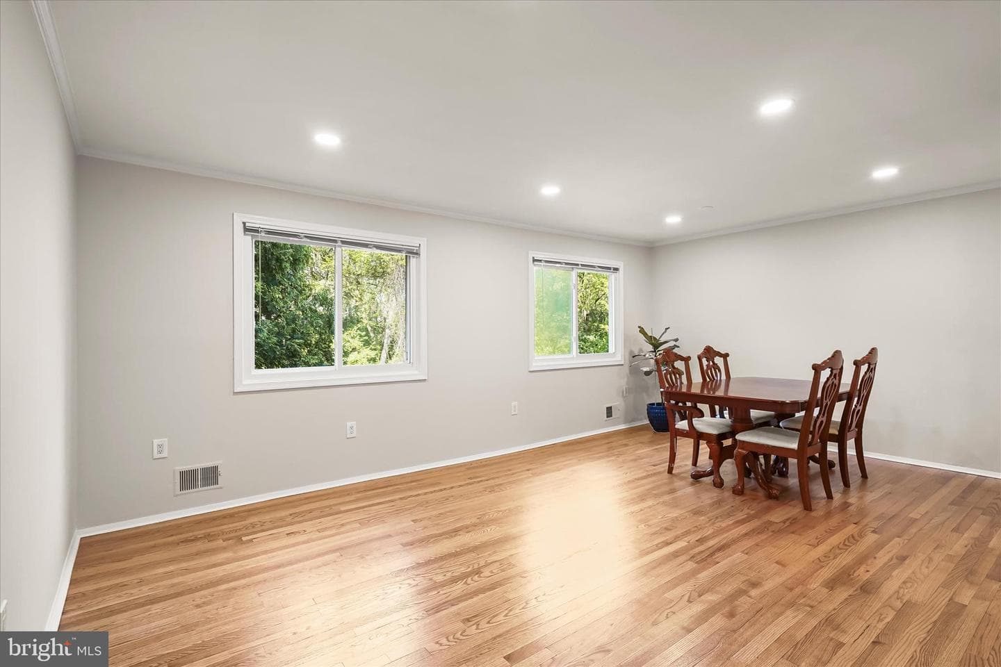 625 Watts Branch Parkway photo 7