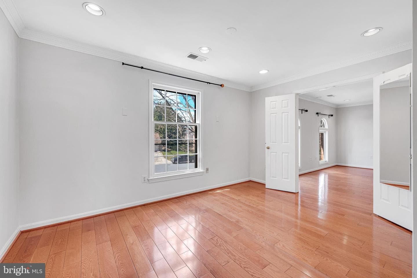 5825 Mossrock photo 19