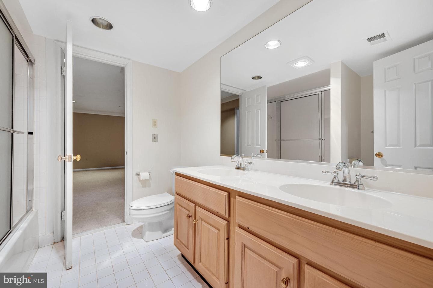 5825 Mossrock photo 32