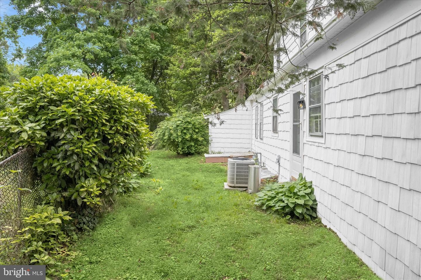 301 Dale Drive photo 31