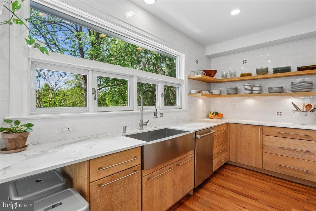 6404 Western Avenue photo 30