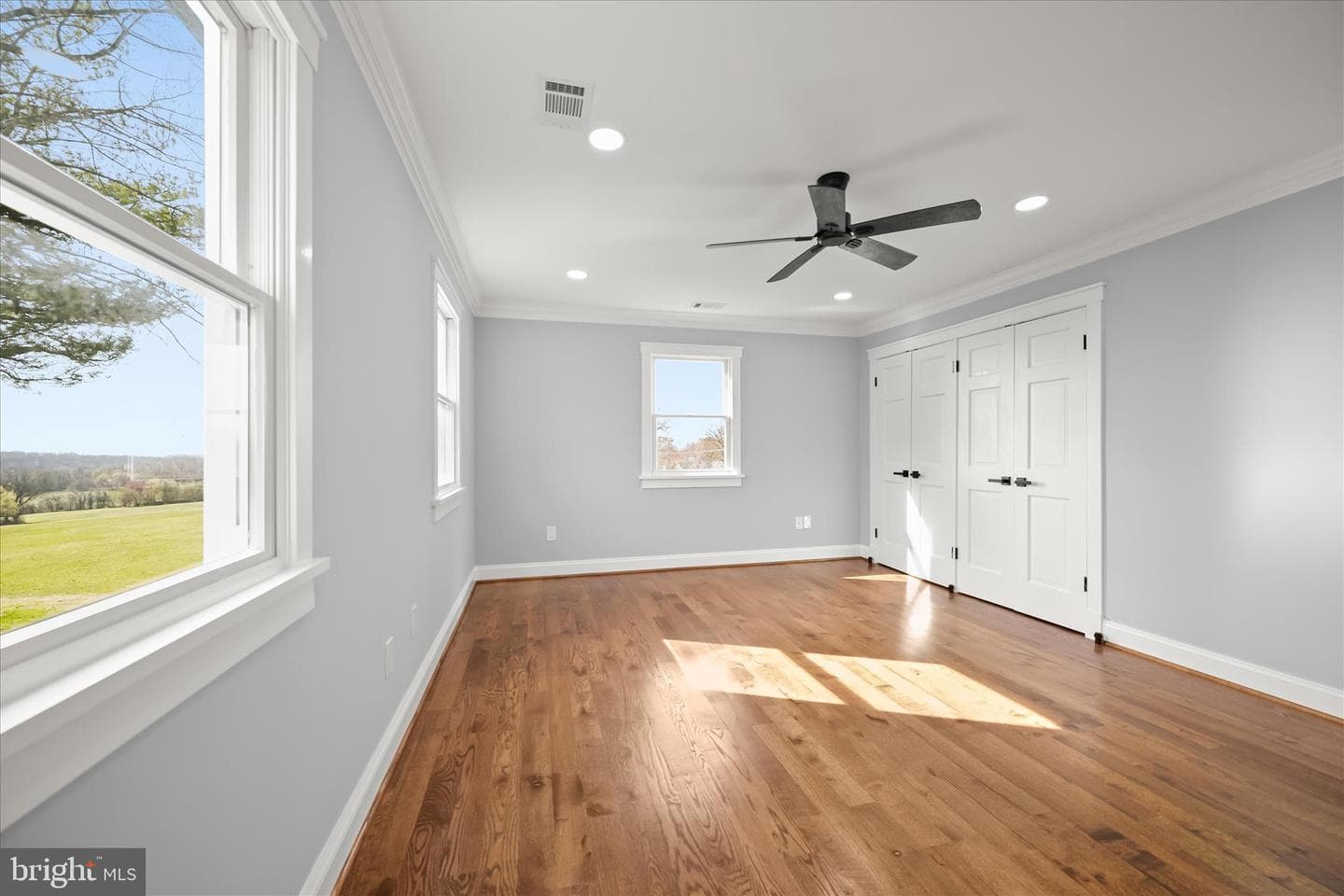 21611 Slidell Road photo 53