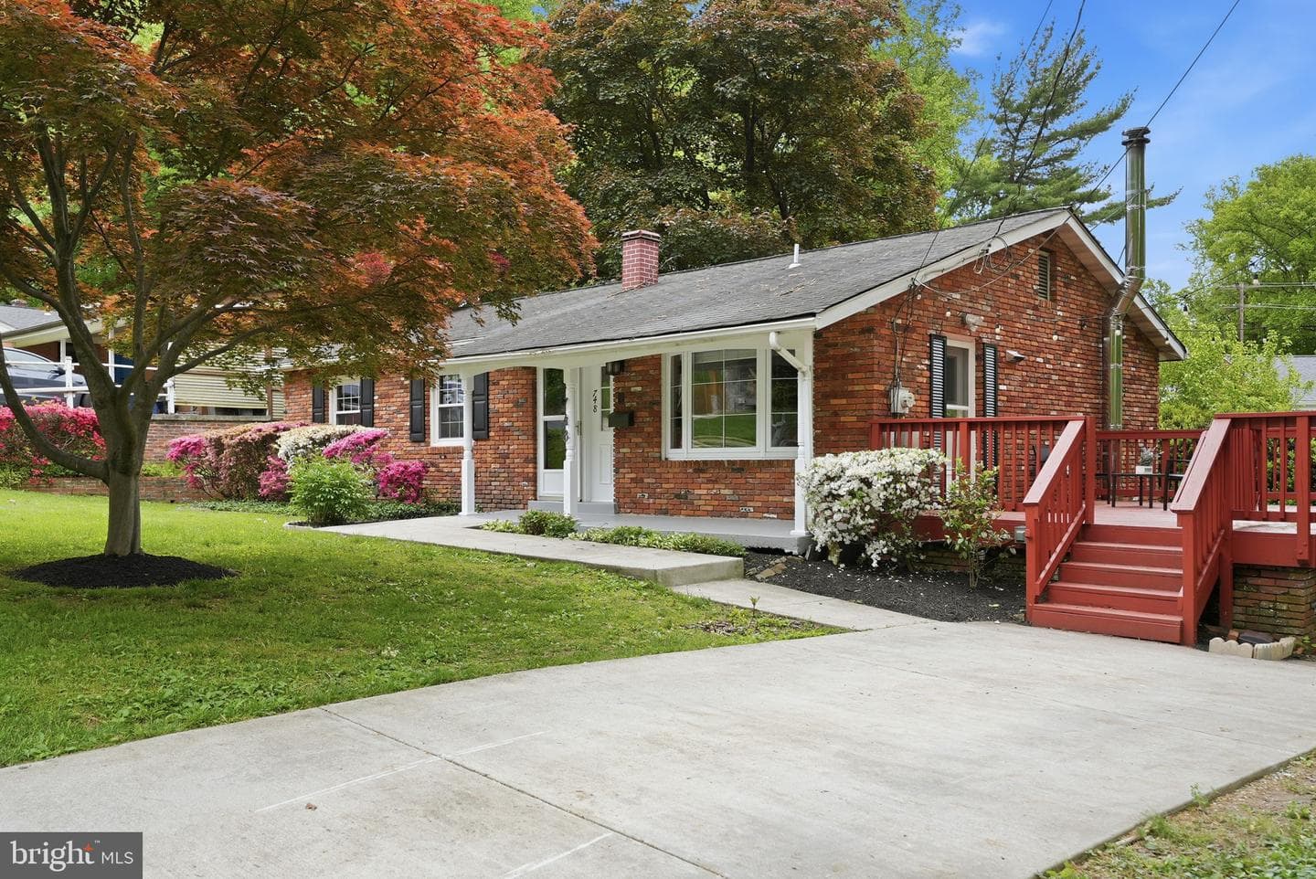 748 Beall Avenue photo 37