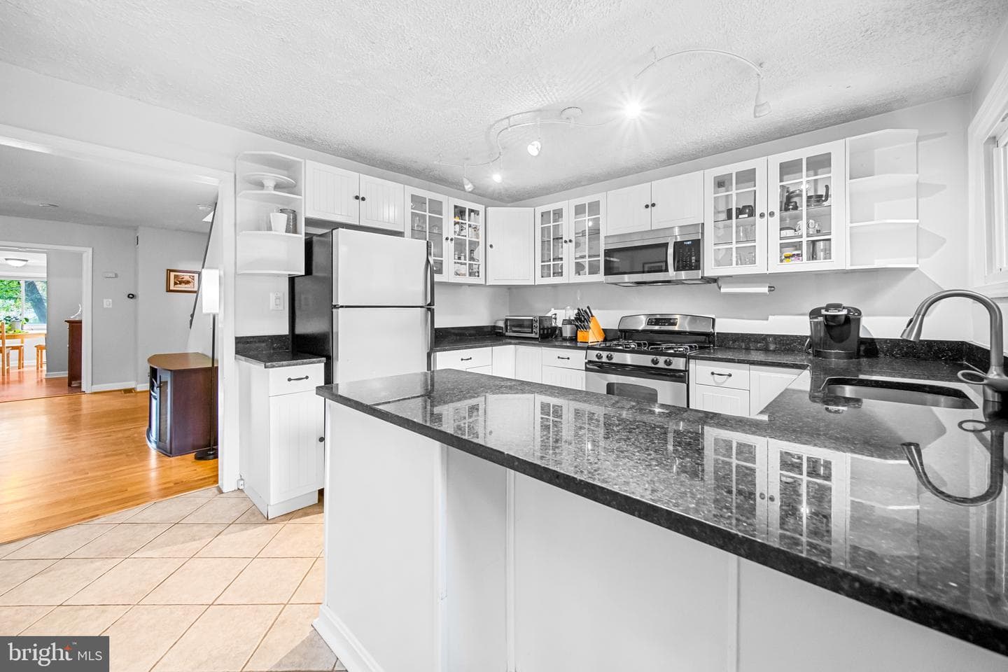 12312 Valleywood Drive photo 6