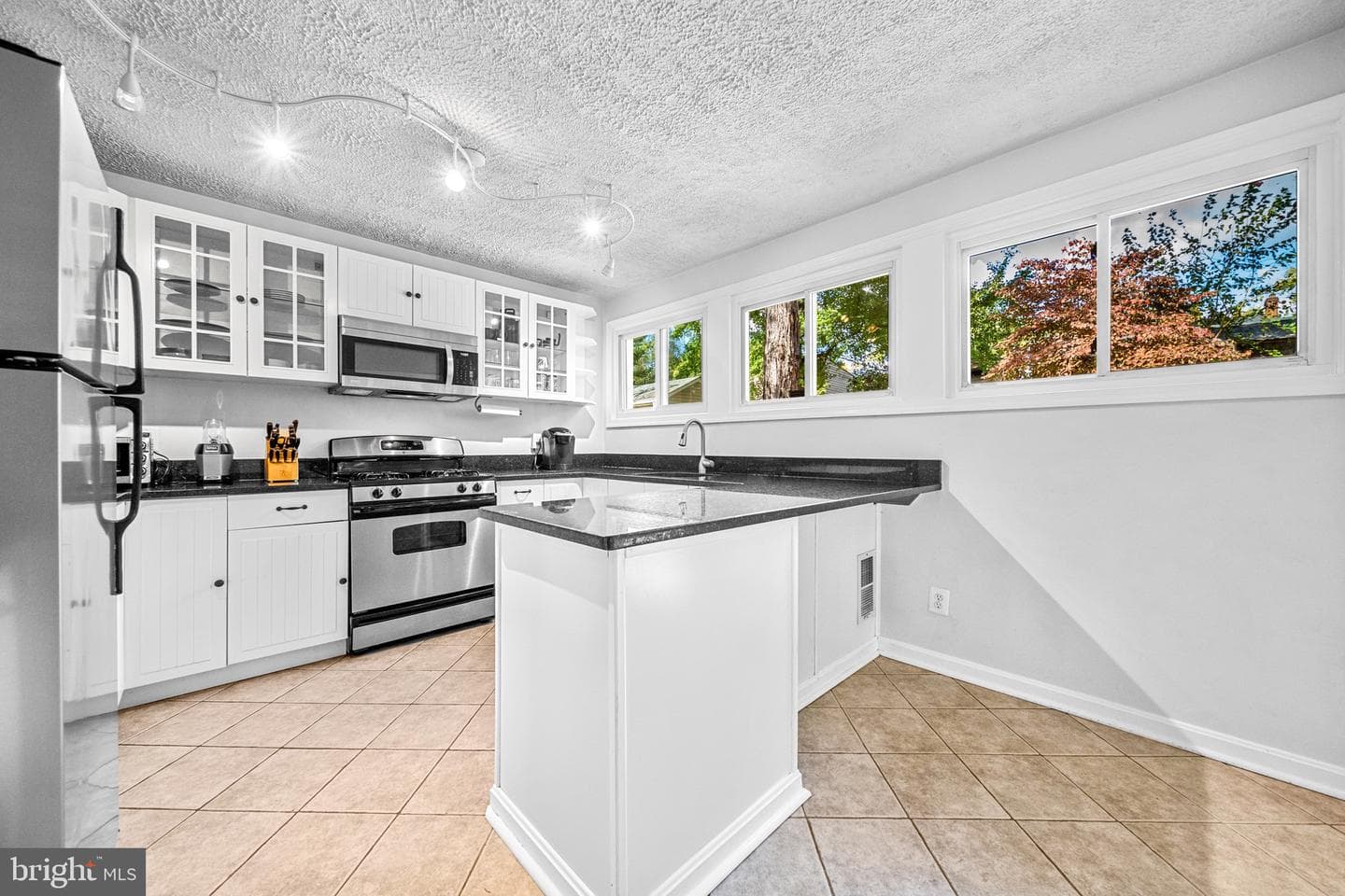 12312 Valleywood Drive photo 8