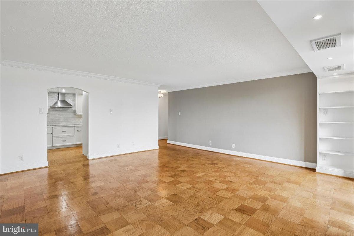 4601 N Park Avenue #1118 photo 11