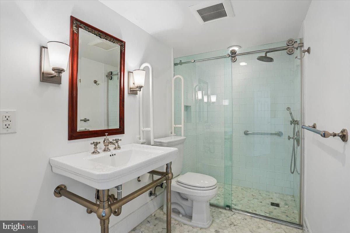 4601 N Park Avenue #1118 photo 13