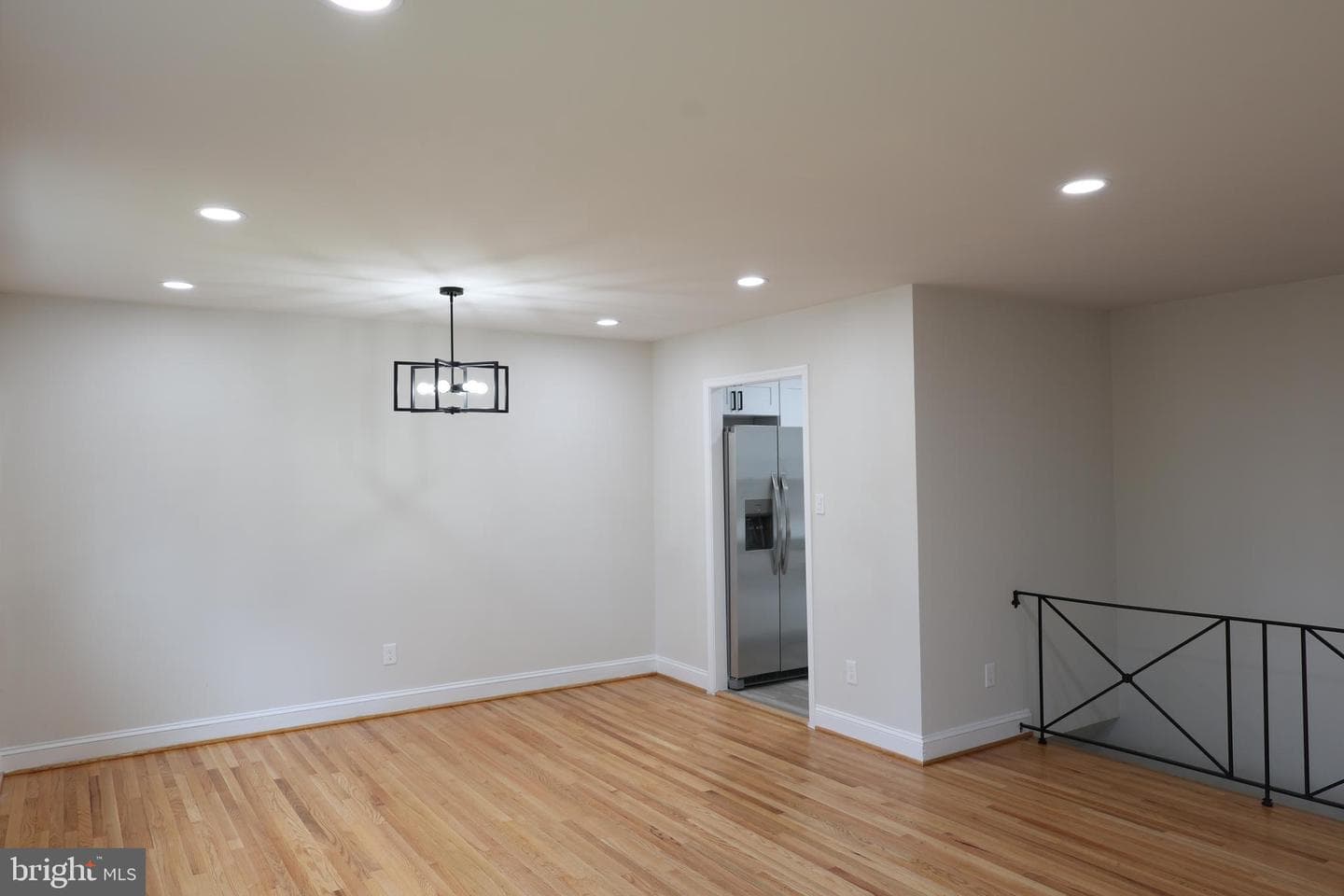 5607 Pier Drive photo 16