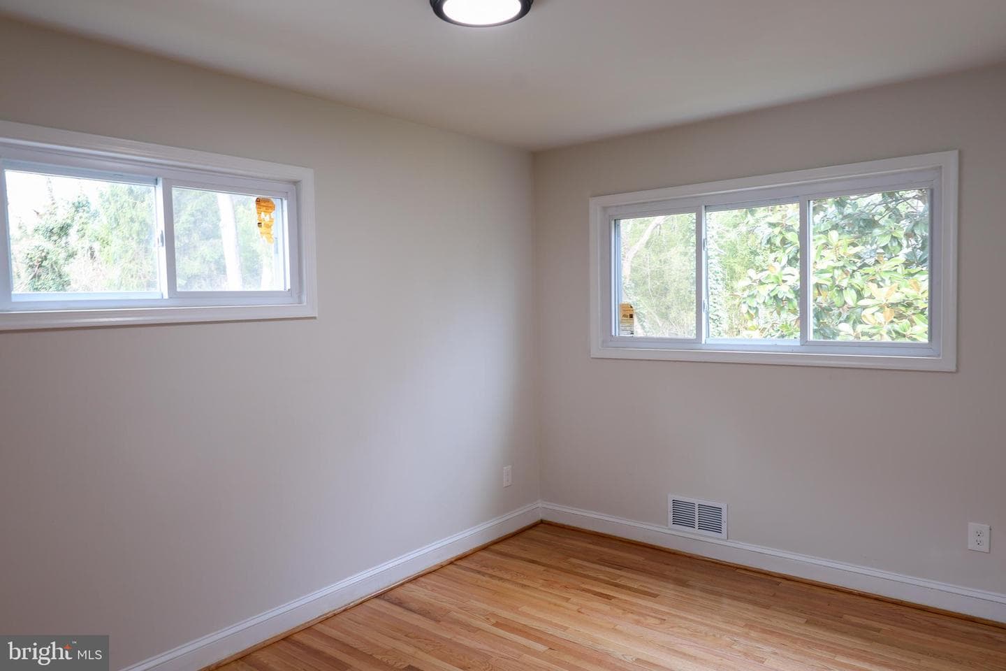 5607 Pier Drive photo 22