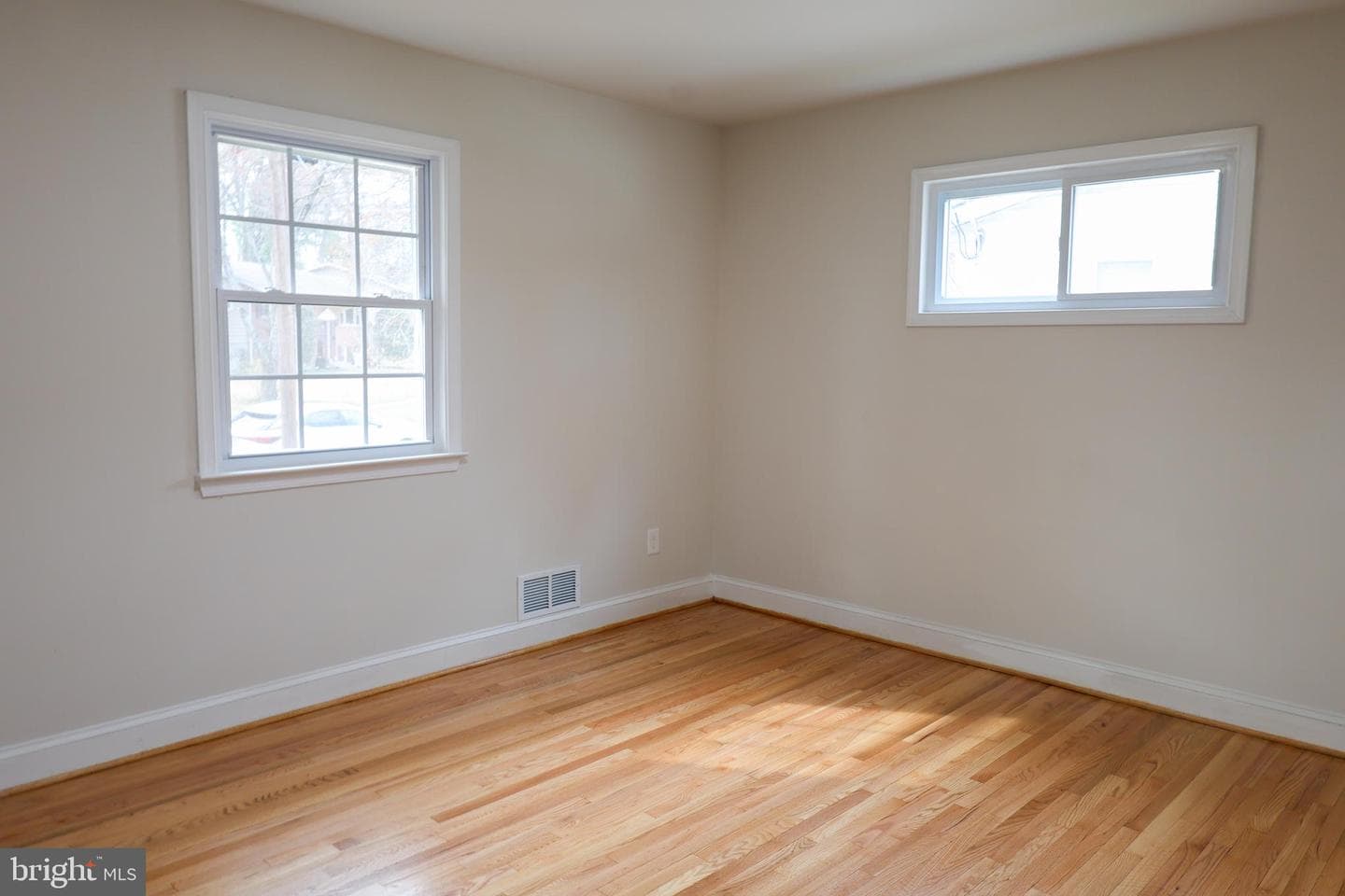 5607 Pier Drive photo 26