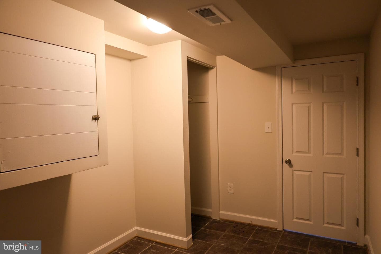 5607 Pier Drive photo 37