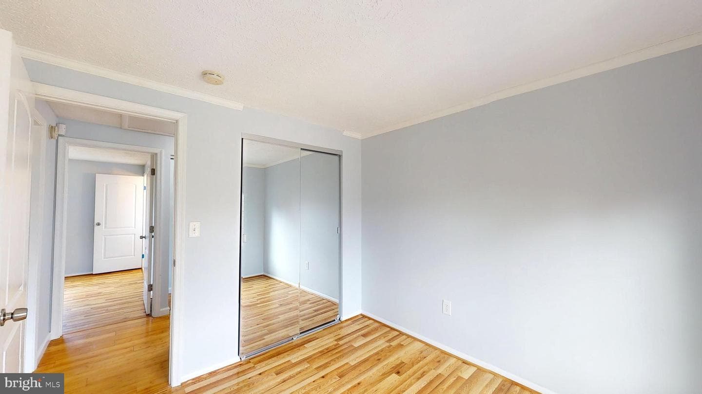 7701 Ivy Oak Drive photo 32