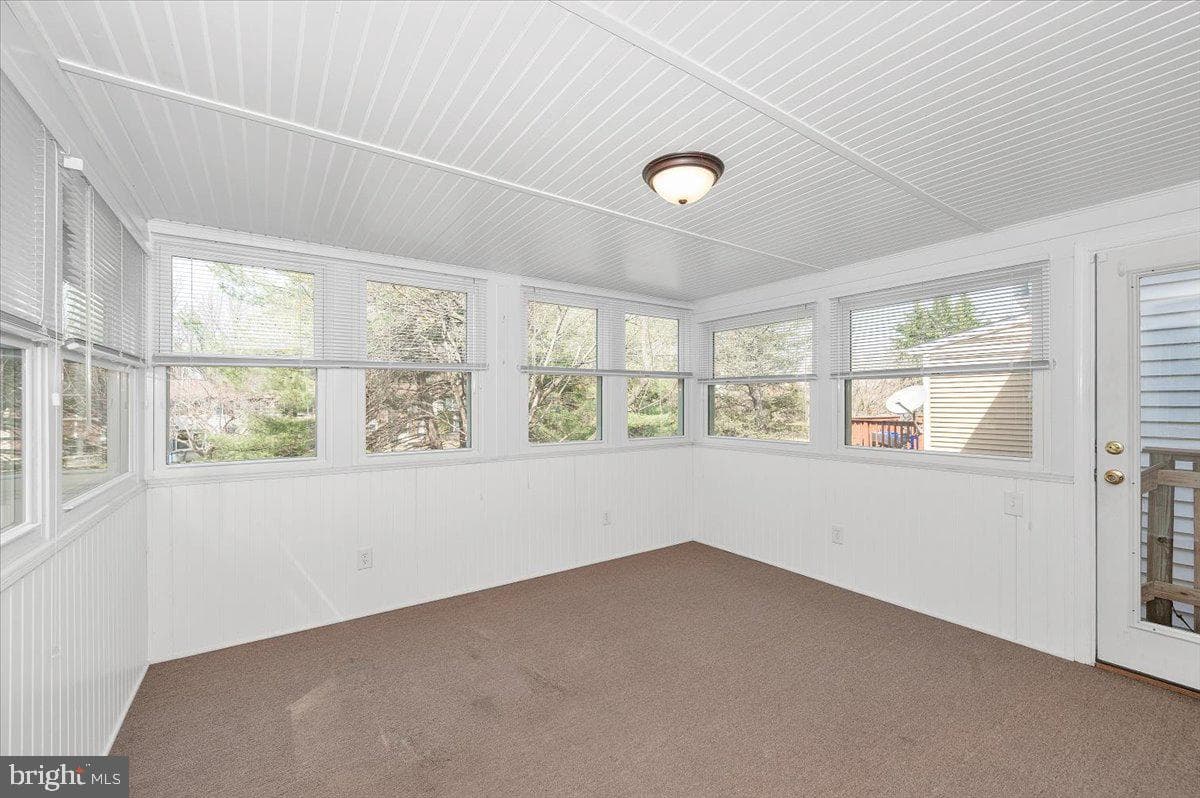 24224 Newbury Road photo 23