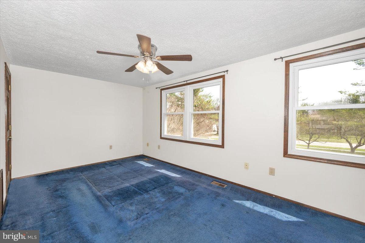 24224 Newbury Road photo 27