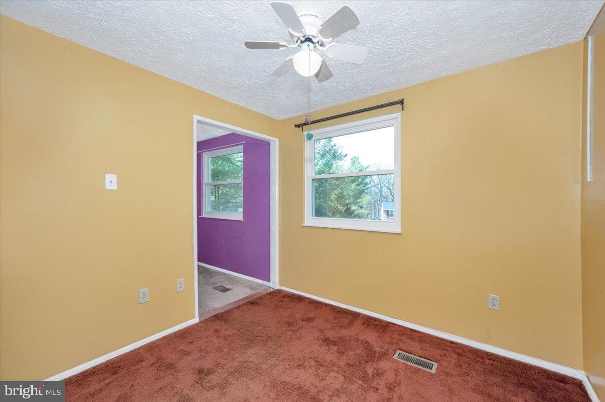 24224 Newbury Road photo 32