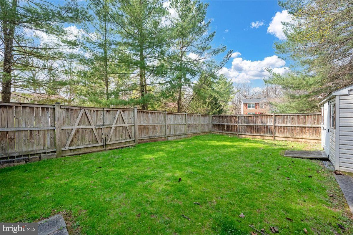 24224 Newbury Road photo 4