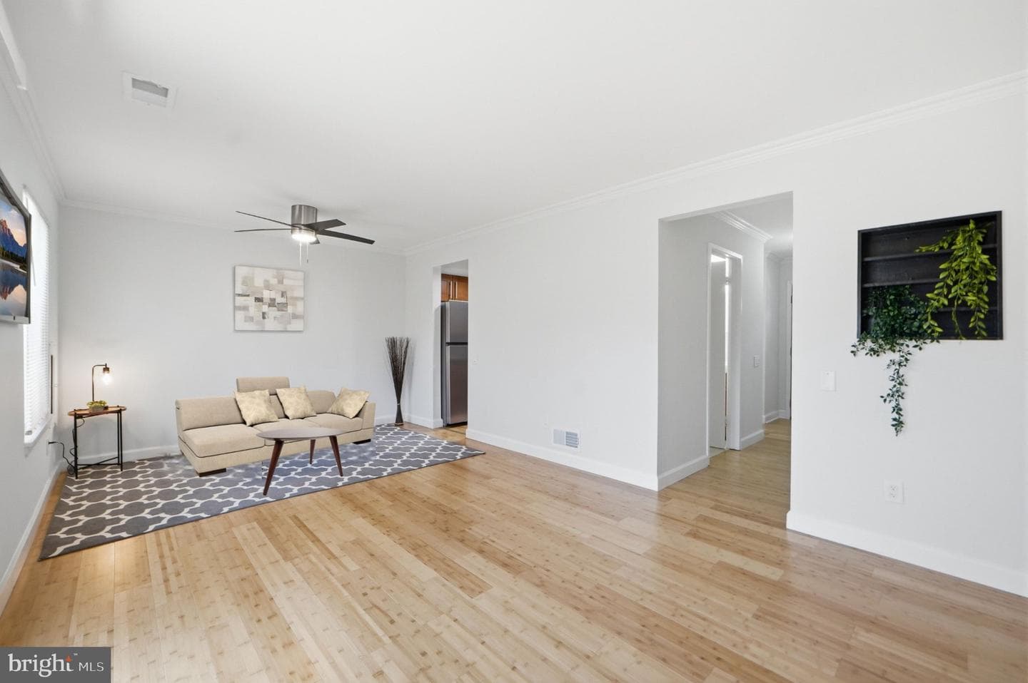 9637 Marston Lane photo 11
