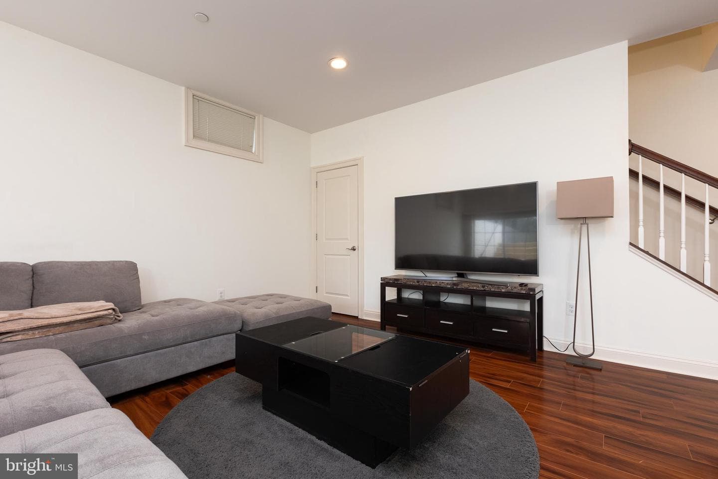 215 N Van Buren Street photo 116