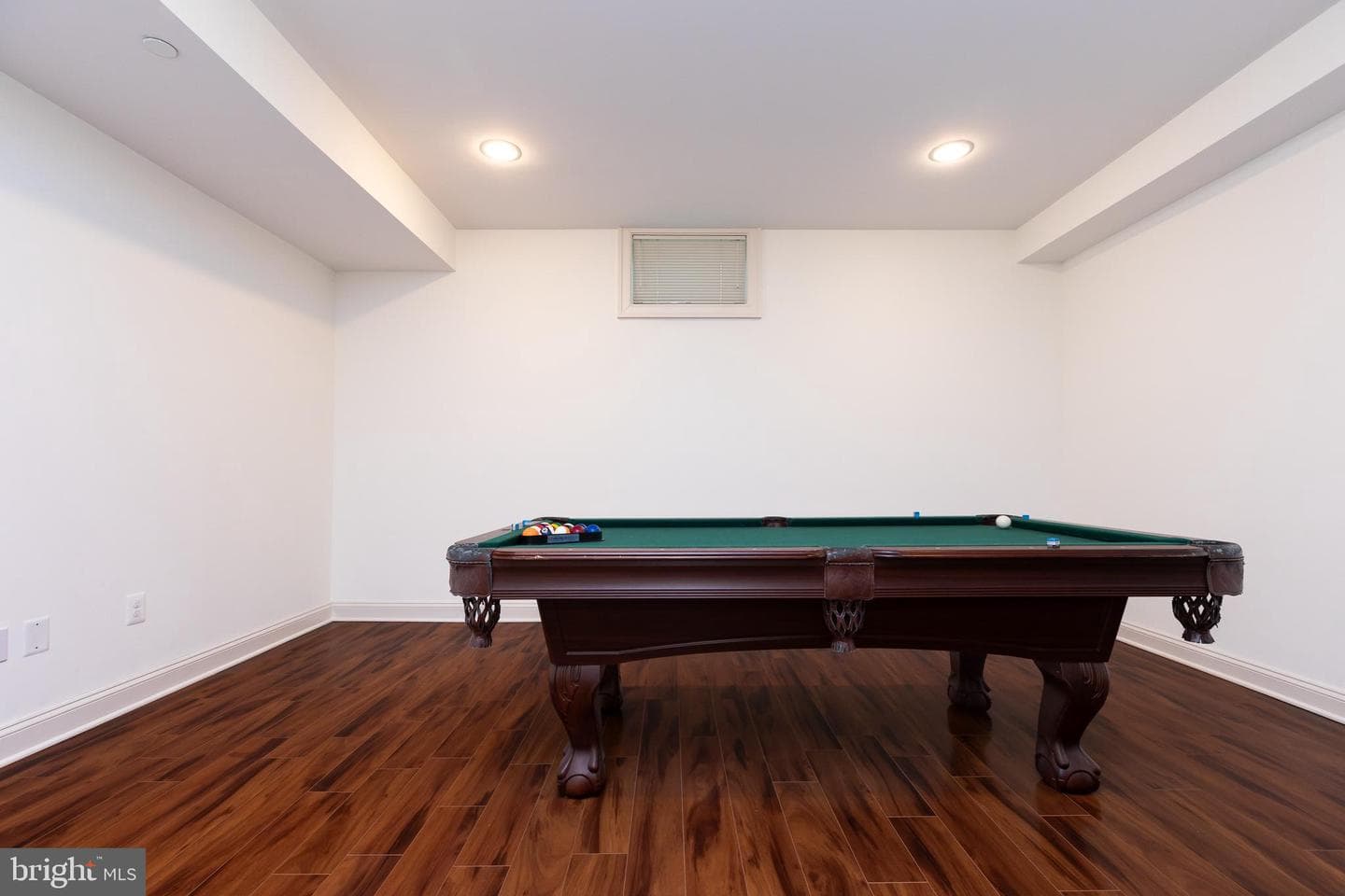 215 N Van Buren Street photo 129
