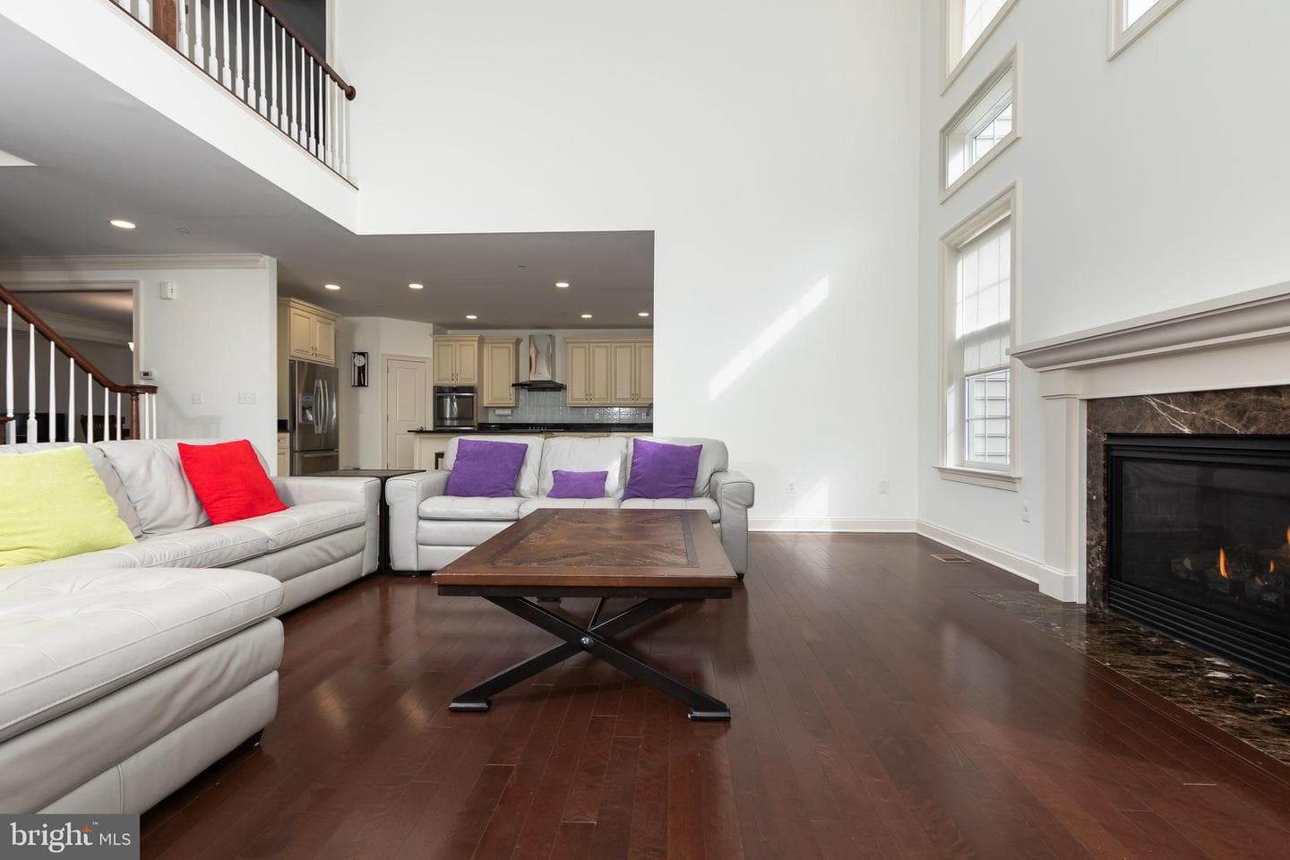 215 N Van Buren Street photo 74