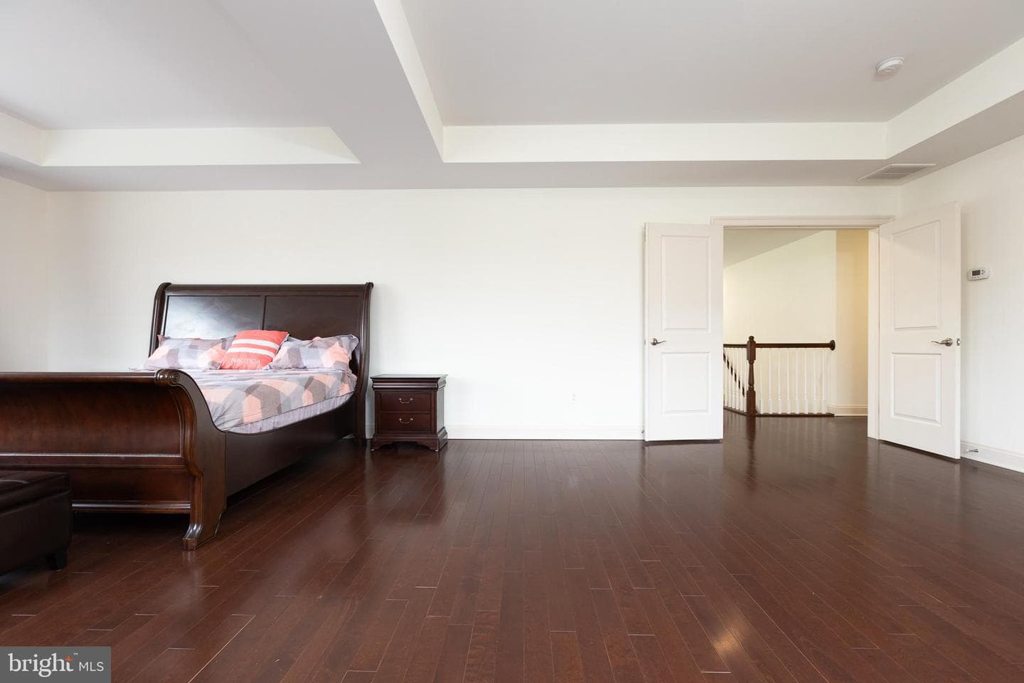 215 N Van Buren Street photo 91