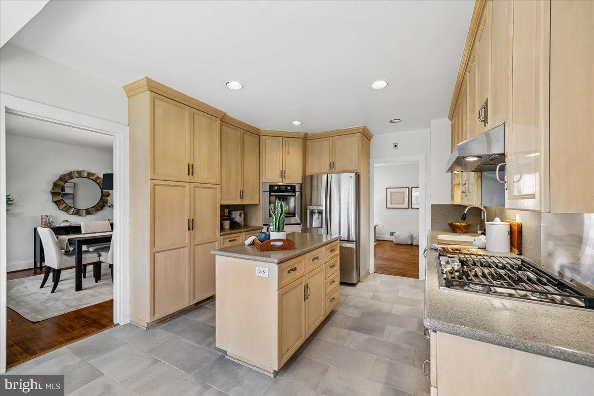 6309 Lenox Road photo 20