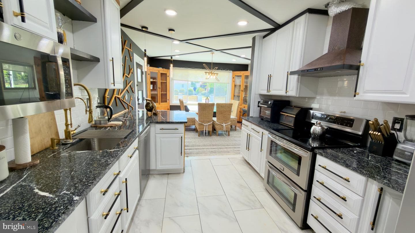 16720 Longdraft Road photo 15