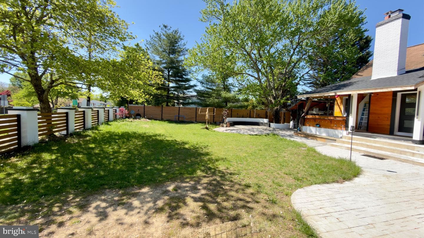 16720 Longdraft Road photo 37