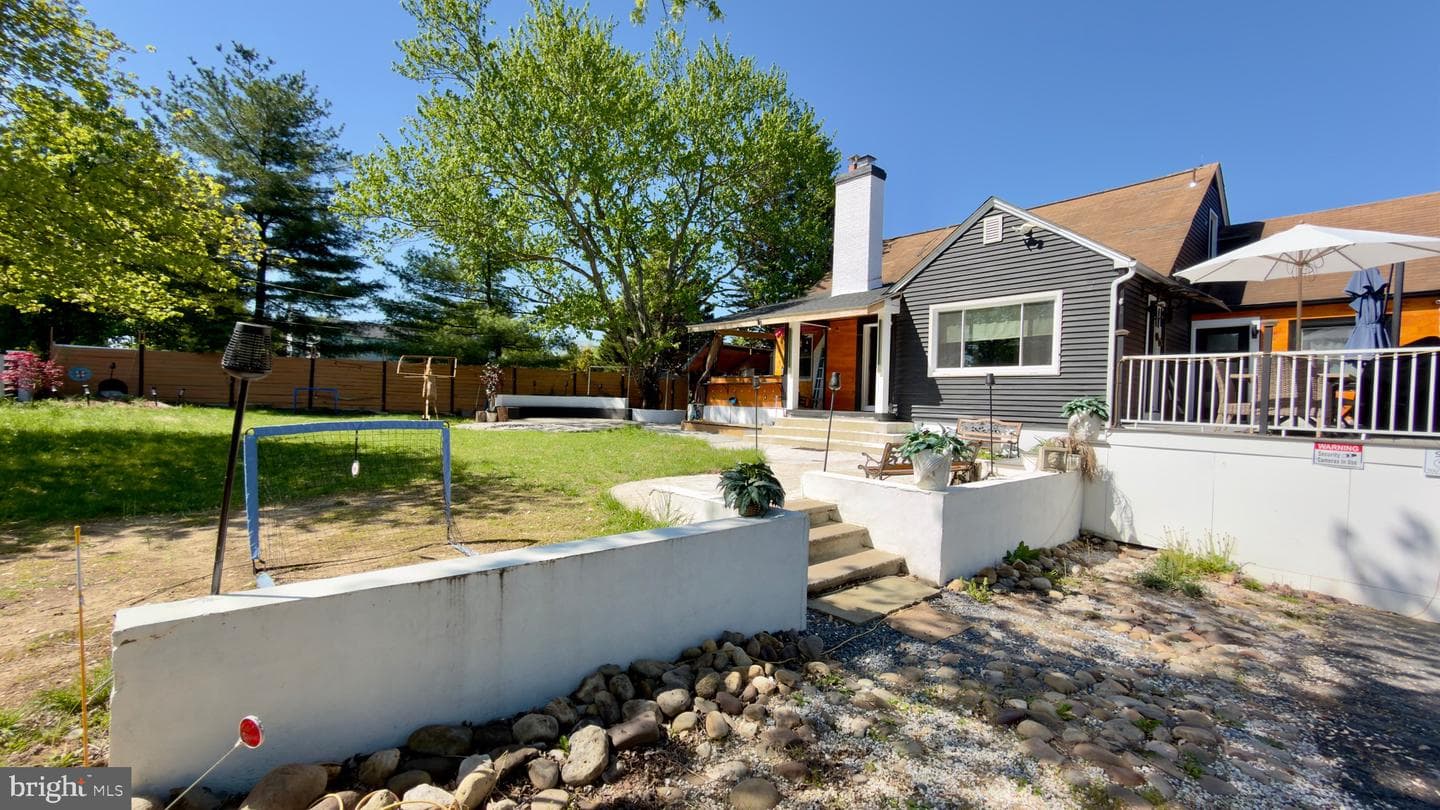 16720 Longdraft Road photo 41