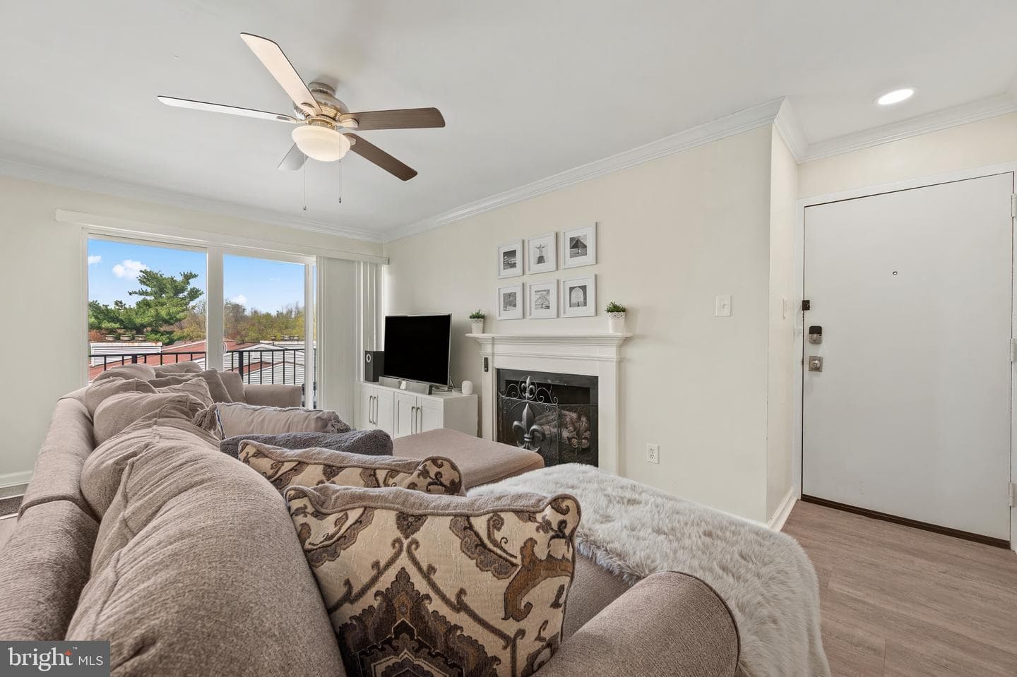 112 Duvall Lane #302 photo 3