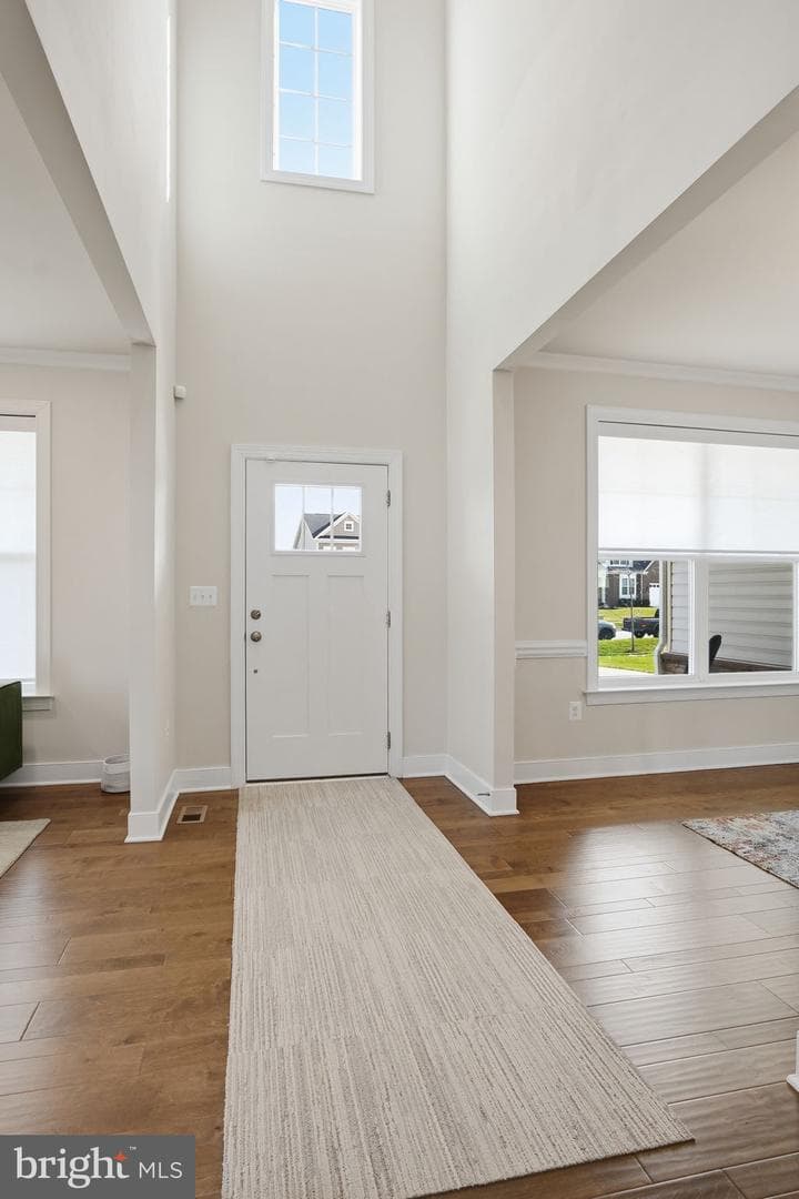 19929 Bodmer Avenue photo 4