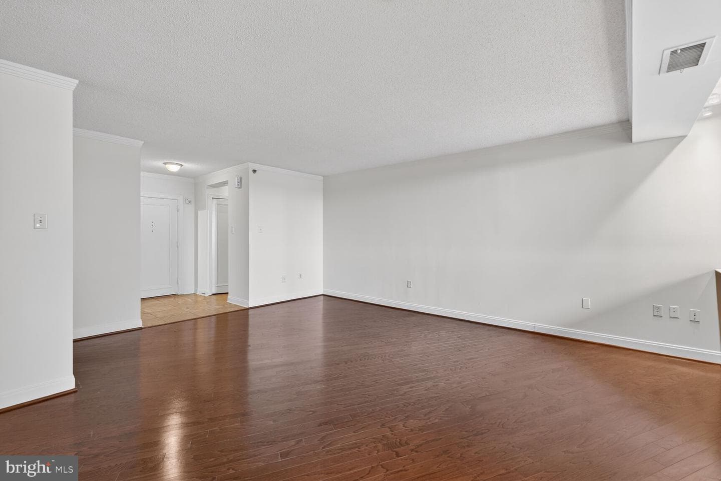 4550 N Park Avenue N #914 photo 8