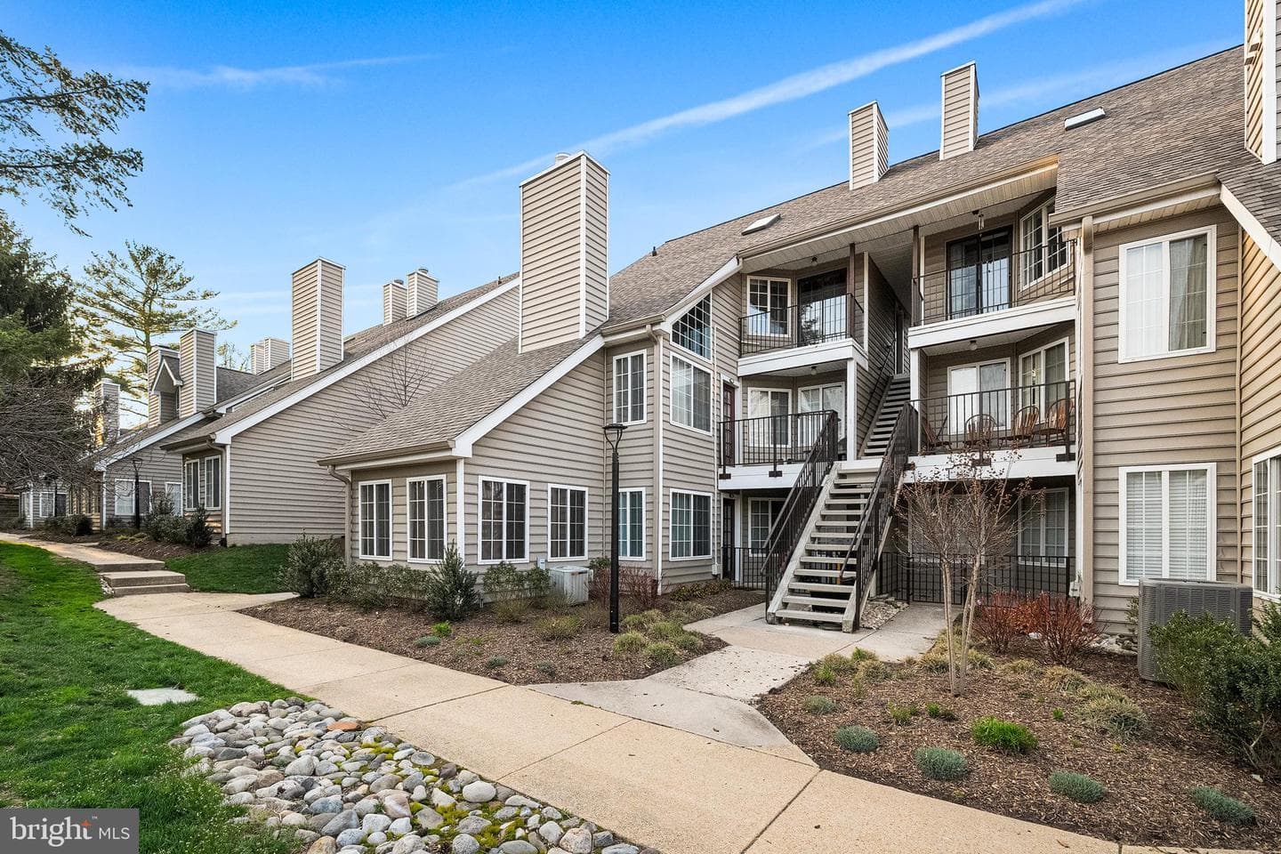 10835 Amherst Avenue #c photo 2
