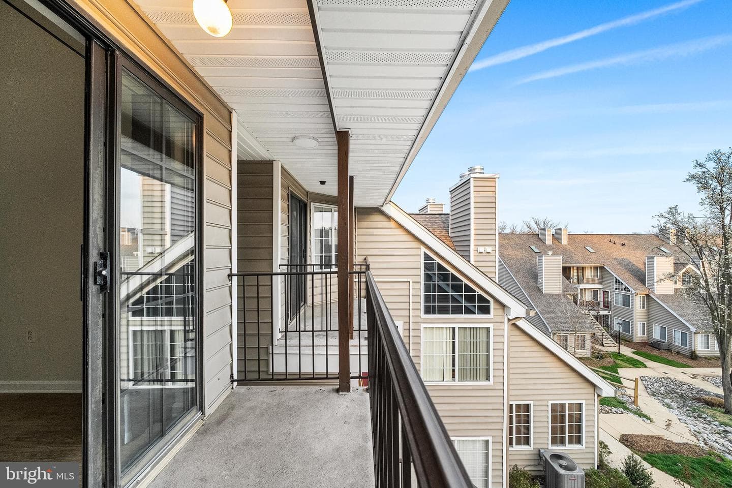 10835 Amherst Avenue #c photo 20