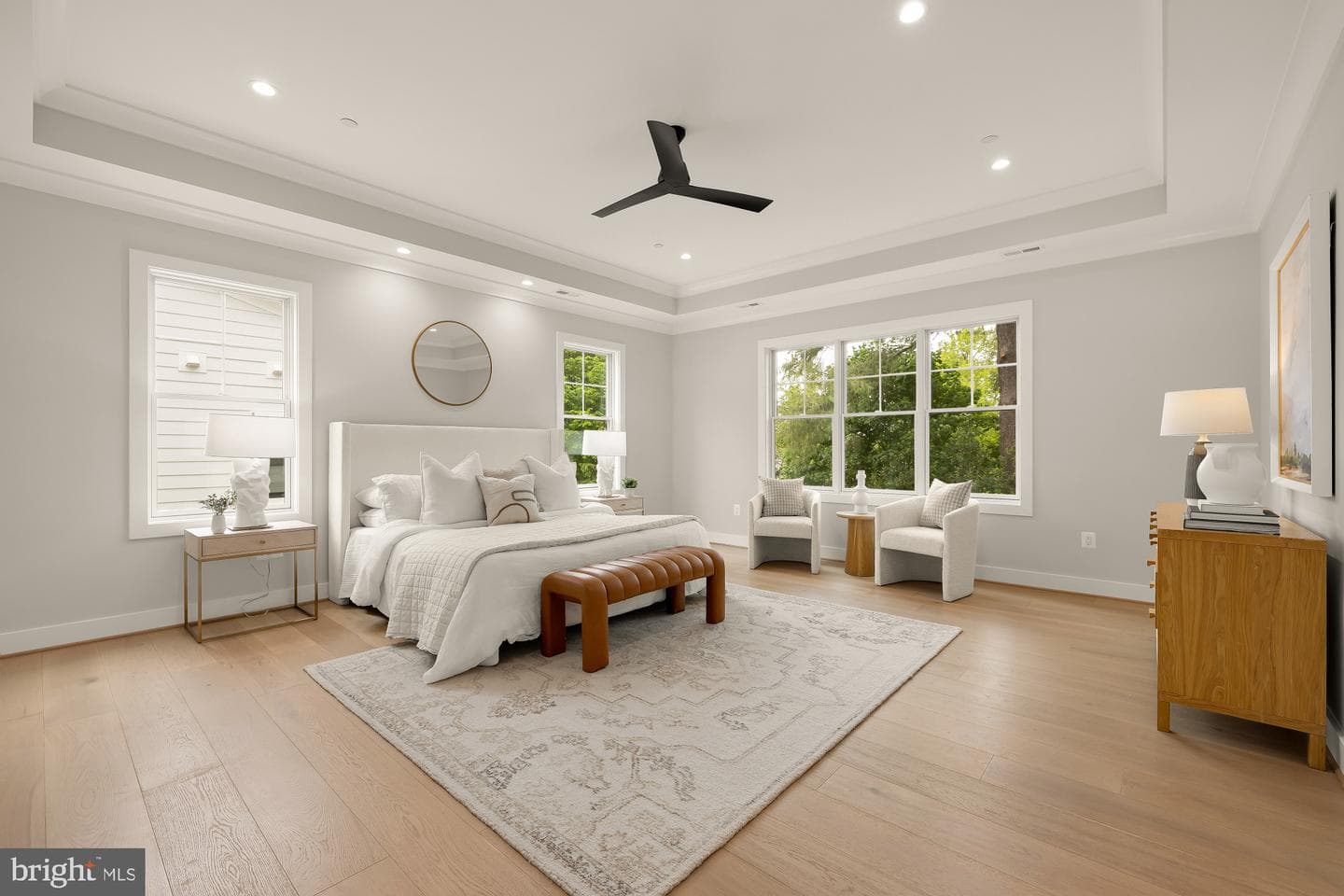 5134 Newport Avenue photo 24
