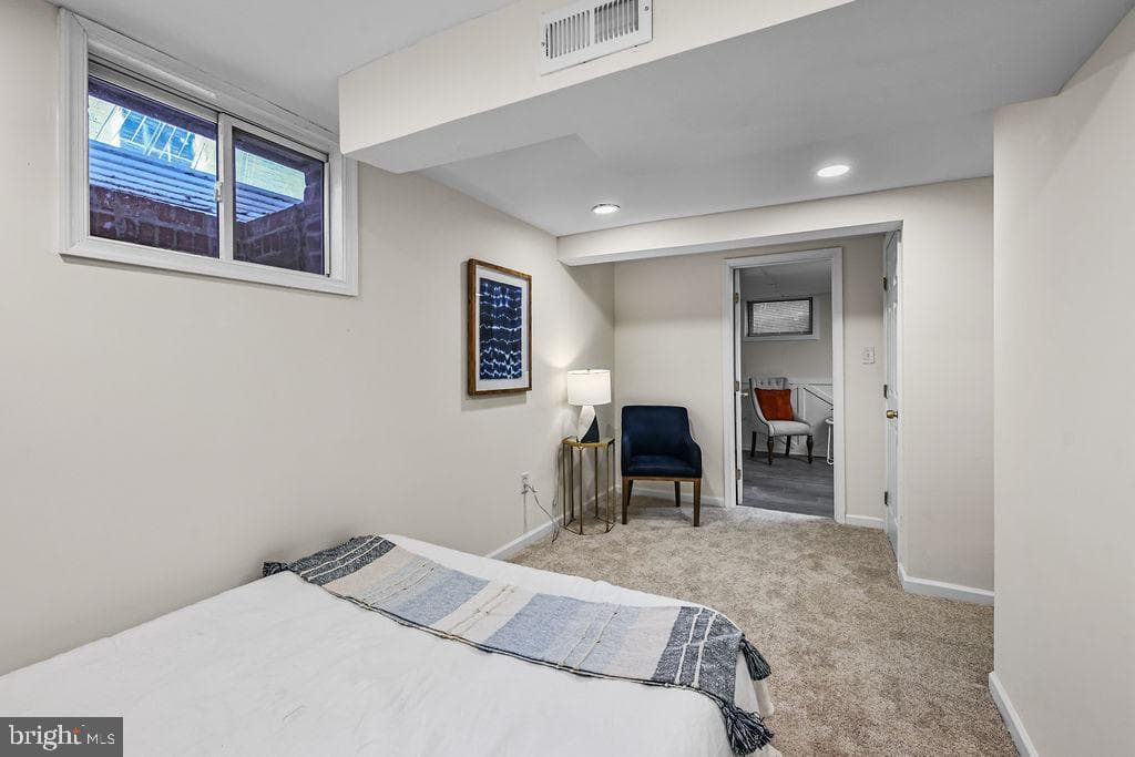812 Forest Glen Road photo 41