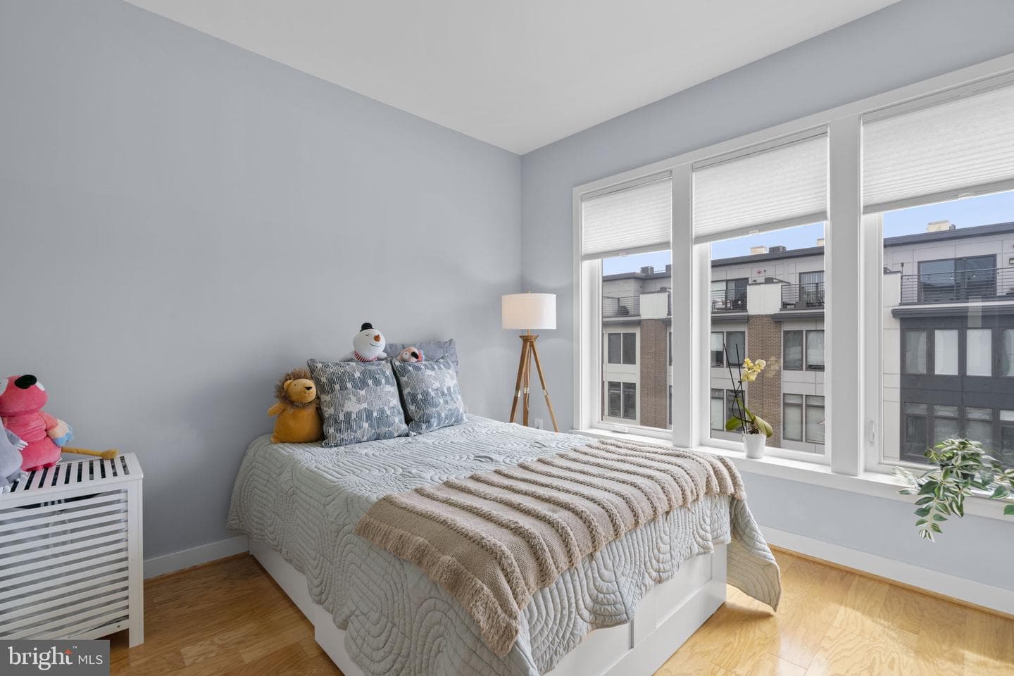 8087 Tribeca Street photo 21