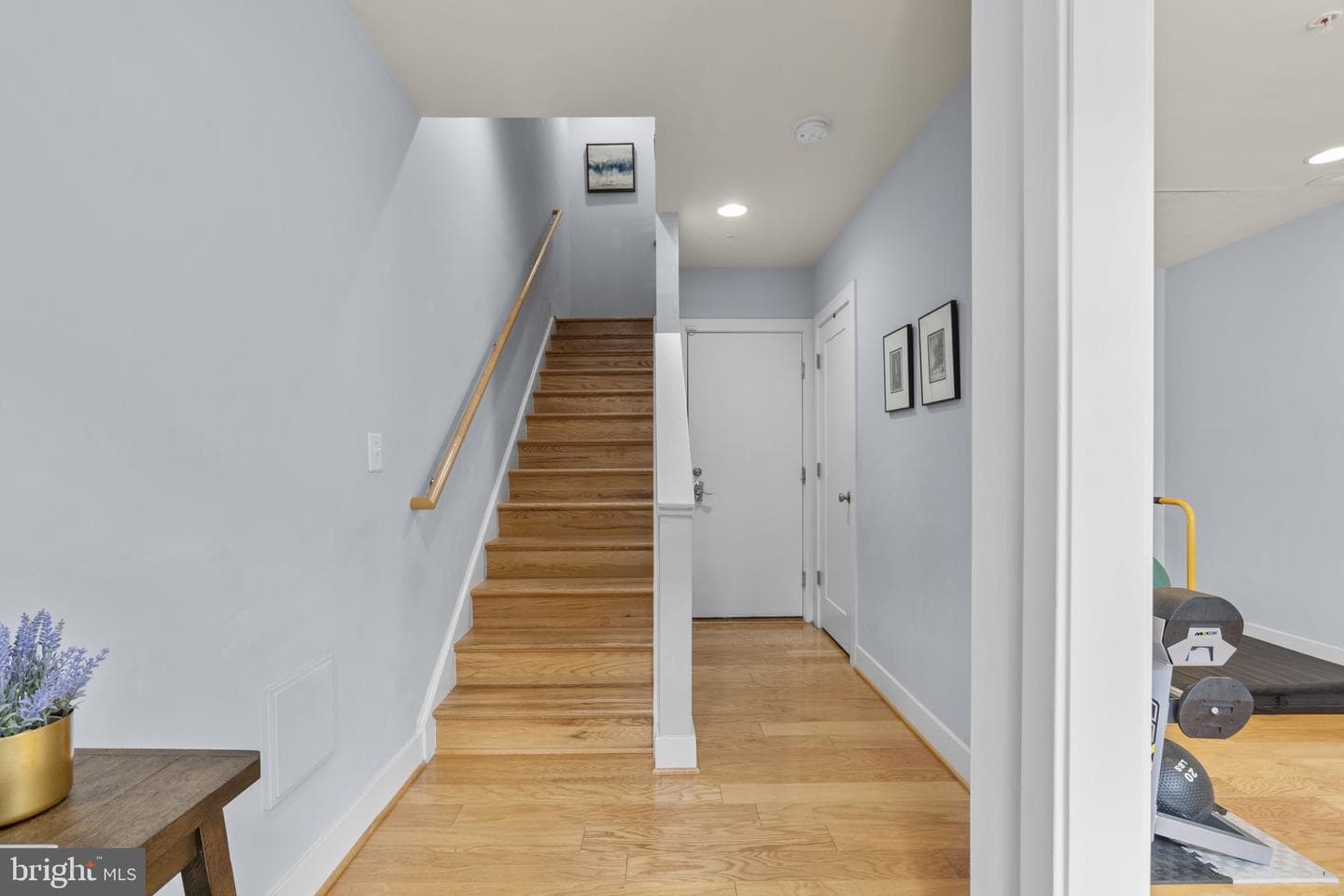 8087 Tribeca Street photo 33