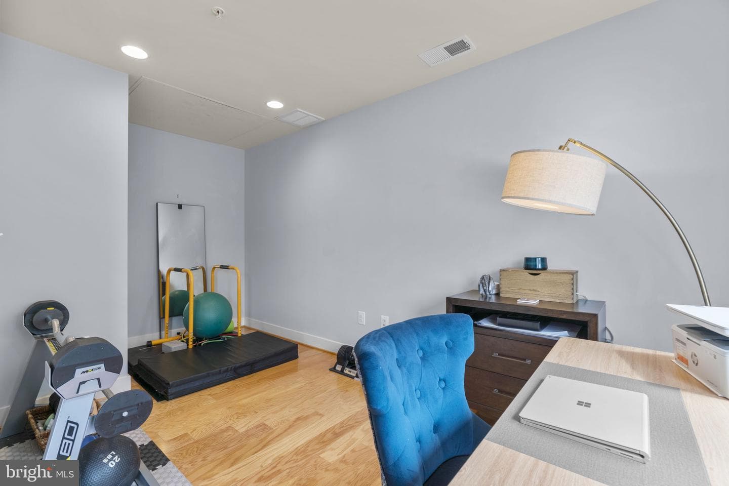 8087 Tribeca Street photo 34