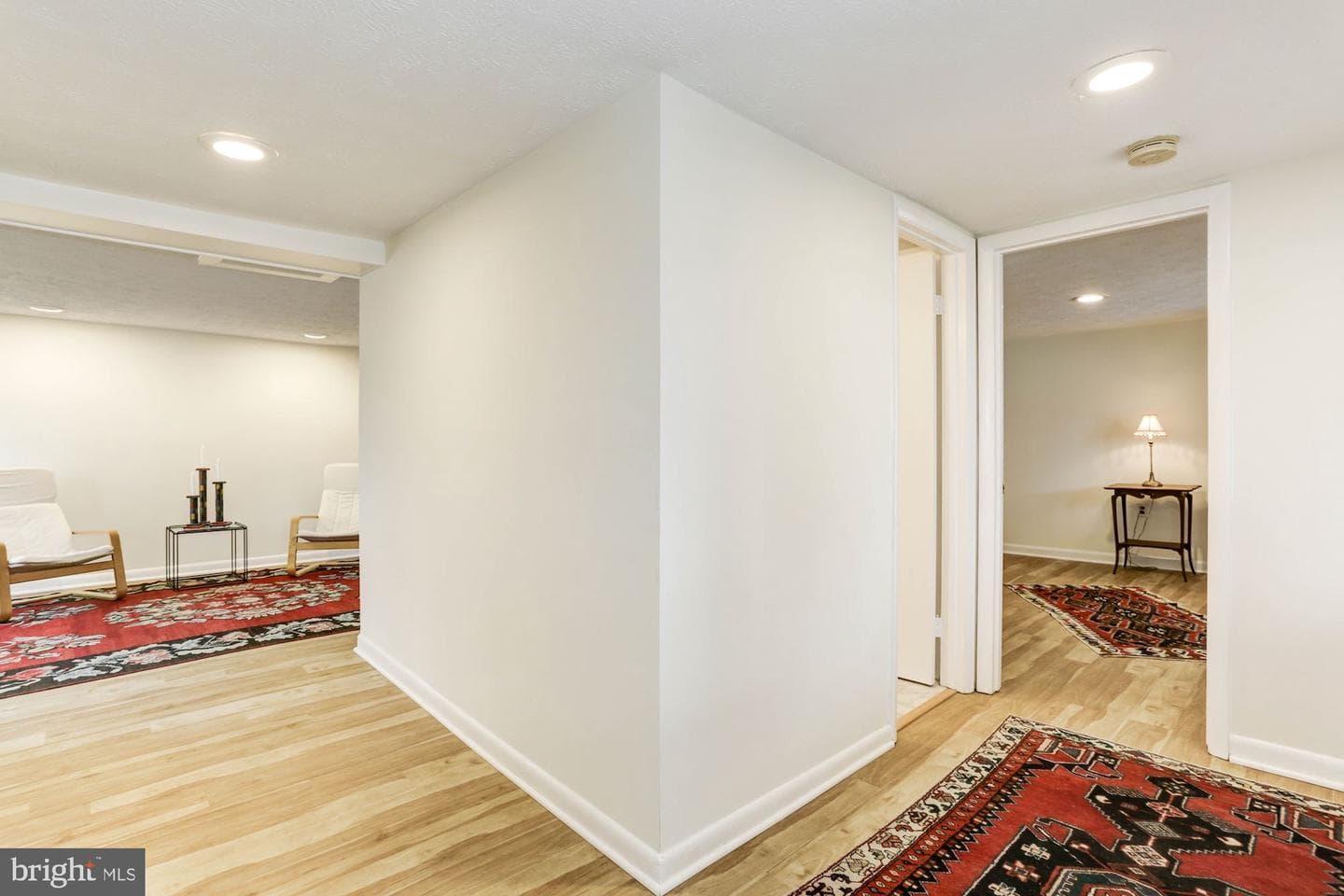 327 S Horners Lane photo 7