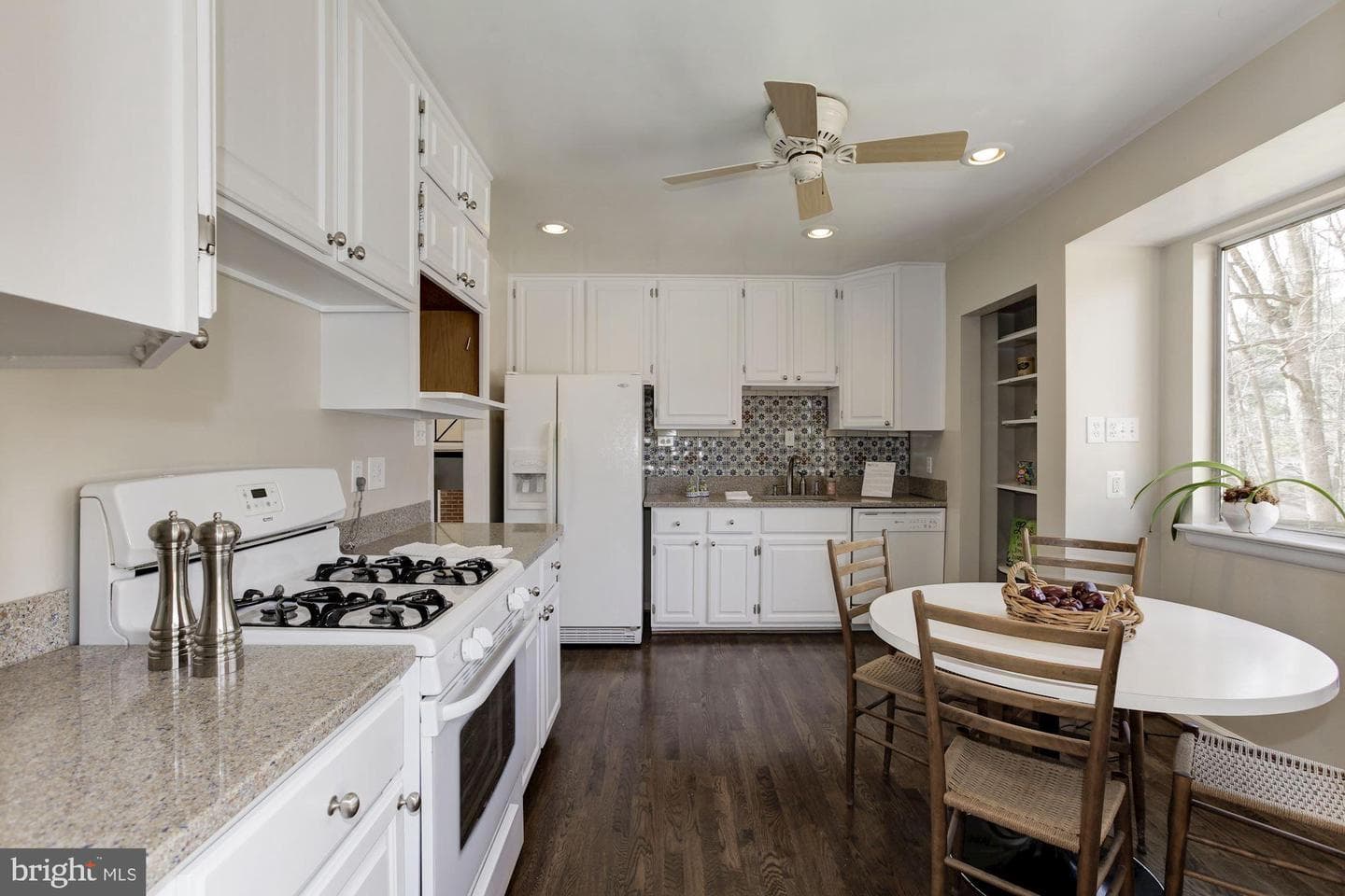 6400 Redwing Road photo 16