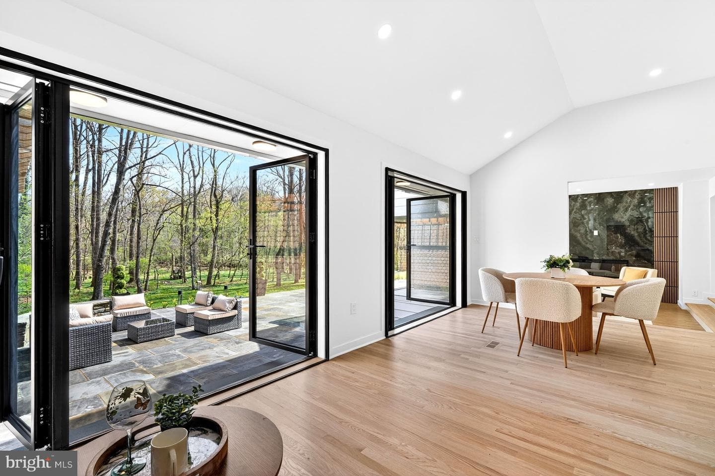 7126 Darby Road photo 29
