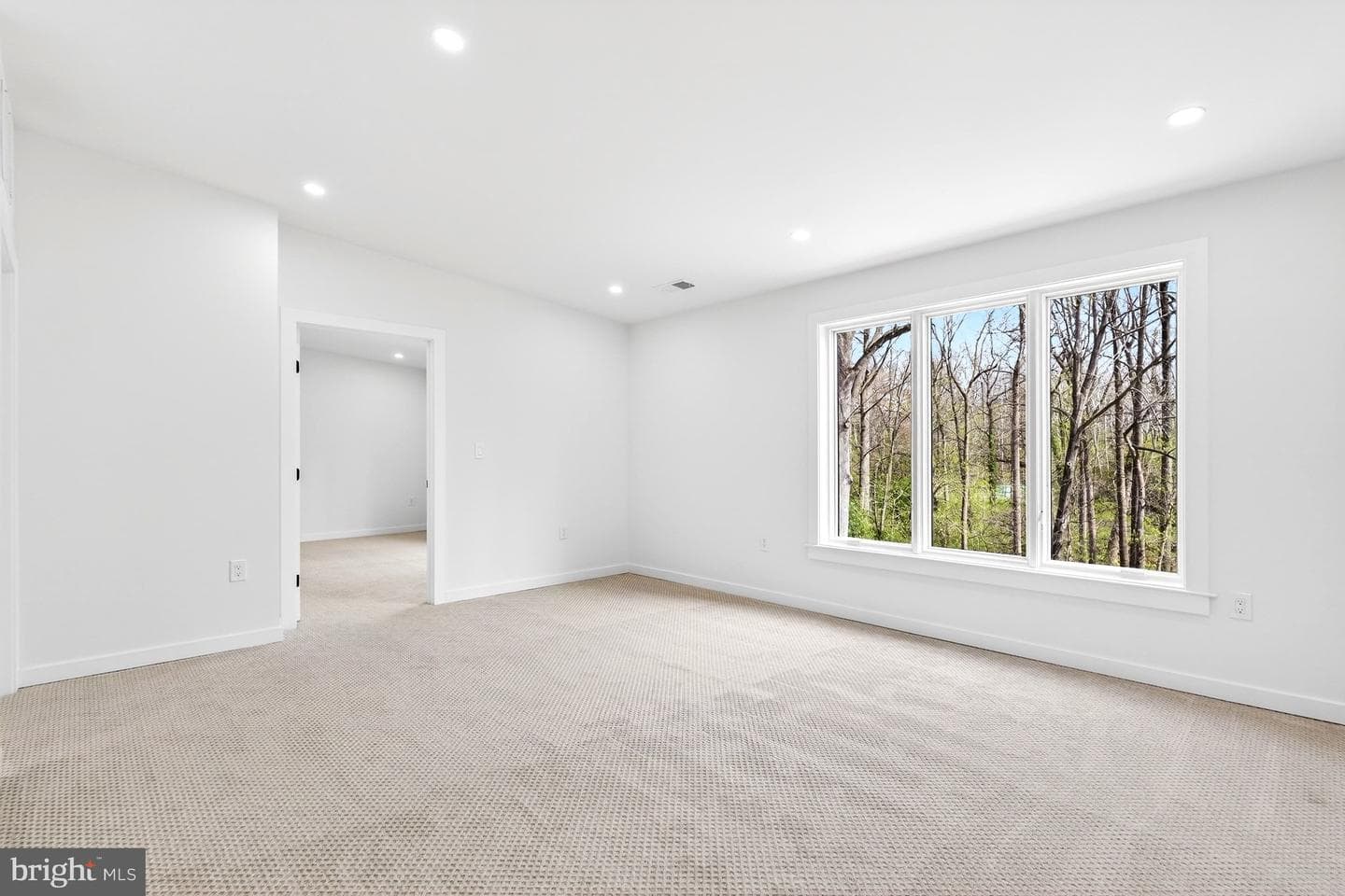 7126 Darby Road photo 54