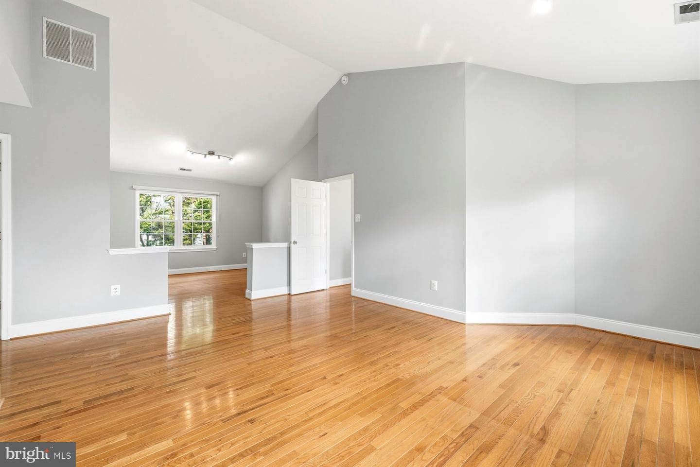 11101 Knights Court photo 26
