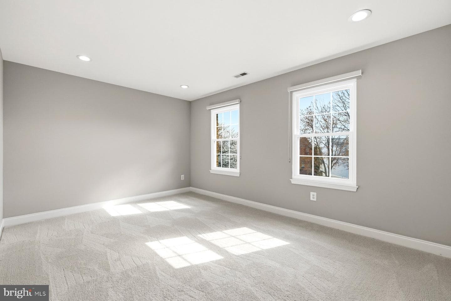 11101 Knights Court photo 33