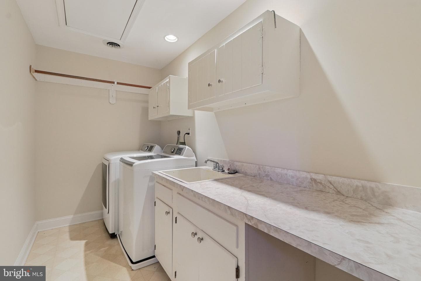 5602 Ogden Road photo 41